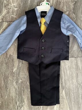 TFW Baby Boys 18M 4 Piece Dress Suit Set Vest Shirt Pants Tie Plaid NWT